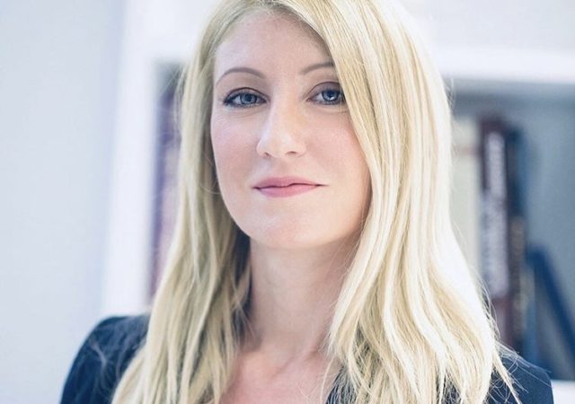 Γιατρός Δερματολόγος Κορίνα Τζίμα